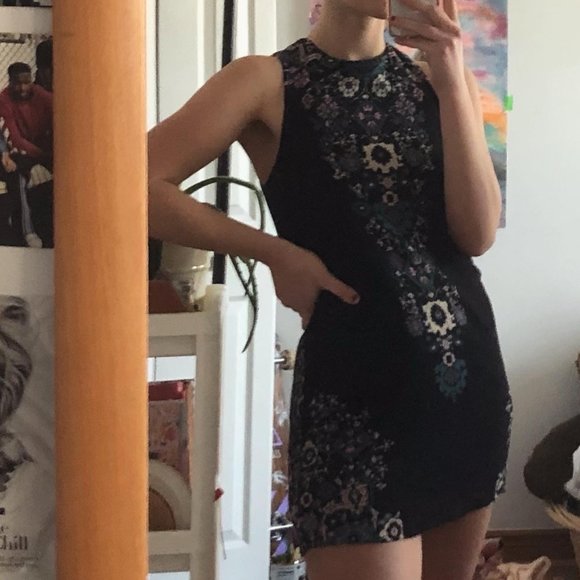 Urban Outfitters dress - Picture 2 of 4